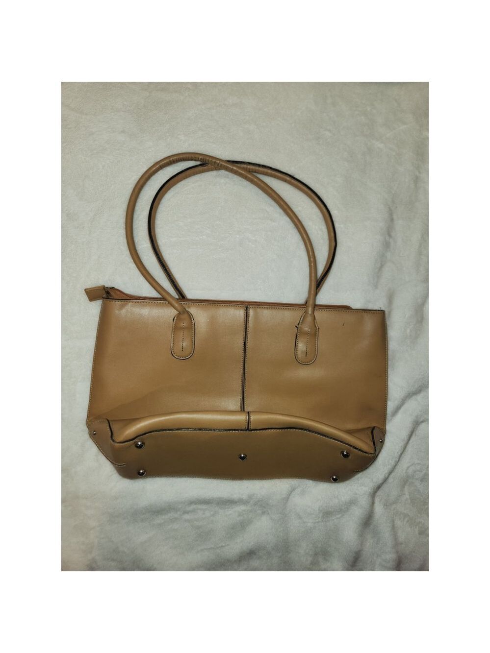 Women's Large Tod's Tan Leather Handbag - Picture 4 of 9